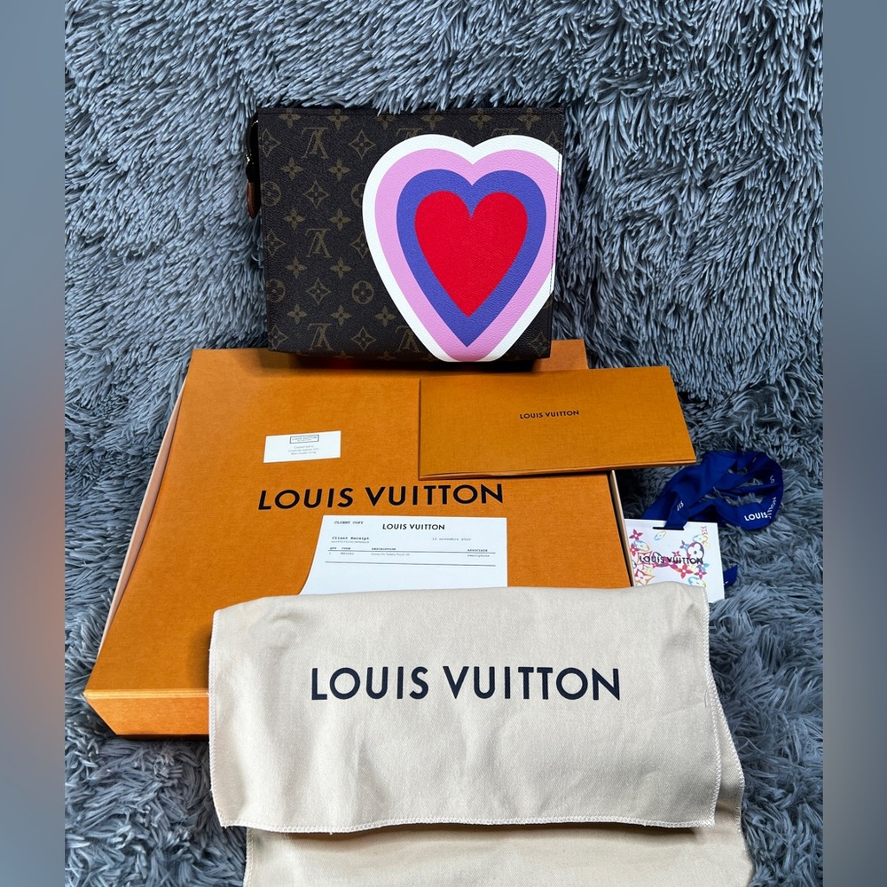 Louis Vuitton Game On Toiletry Pouch 26